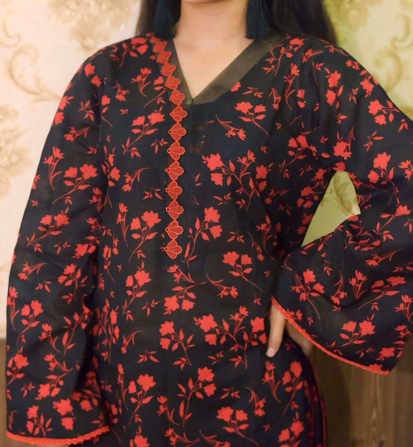 Unstitched Printed Lawn 2 Piece (Shirt/Trouser)