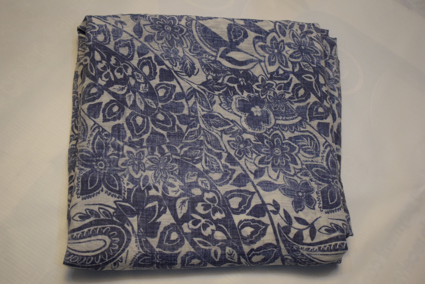 Unstitched Diamond Lawn Print 2 Piece (Shirt/Trouser)