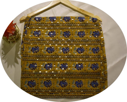 Unstitched lawn print 2 piece (Shirt/Trouser)
